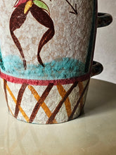 Load image into Gallery viewer, Vaso in terracotta anni &#39;50
