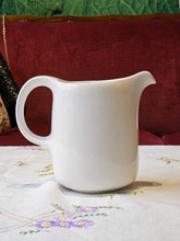 Load image into Gallery viewer, Brocca SIC (scuola italiana ceramica) Casale Monferrato anni &#39;70

