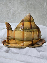 Load image into Gallery viewer, Servizio di piatti in terracotta dipinti a mano firmati ZF
