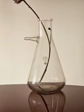 Load image into Gallery viewer, Vaso con bocchino da laboratorio
