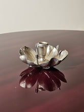 Load image into Gallery viewer, Portacandela e posacenere per ospiti silver plated
