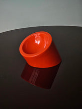Load image into Gallery viewer, Svuotatasche arancione anni &#39;60
