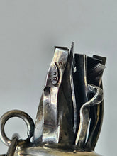 Load image into Gallery viewer, Portachiavi in argento 800
