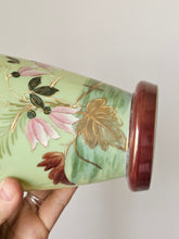 Load image into Gallery viewer, Vaso in vetro opalino dipinto a mano, anni 20
