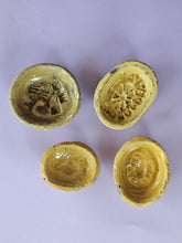 Load image into Gallery viewer, Stampi da cotognata siciliani epoca &#39;700/&#39;800 (gruppo 5)

