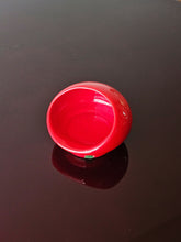 Load image into Gallery viewer, Svuotatasche spaceage Gabbianelli design studio O.P.I.
