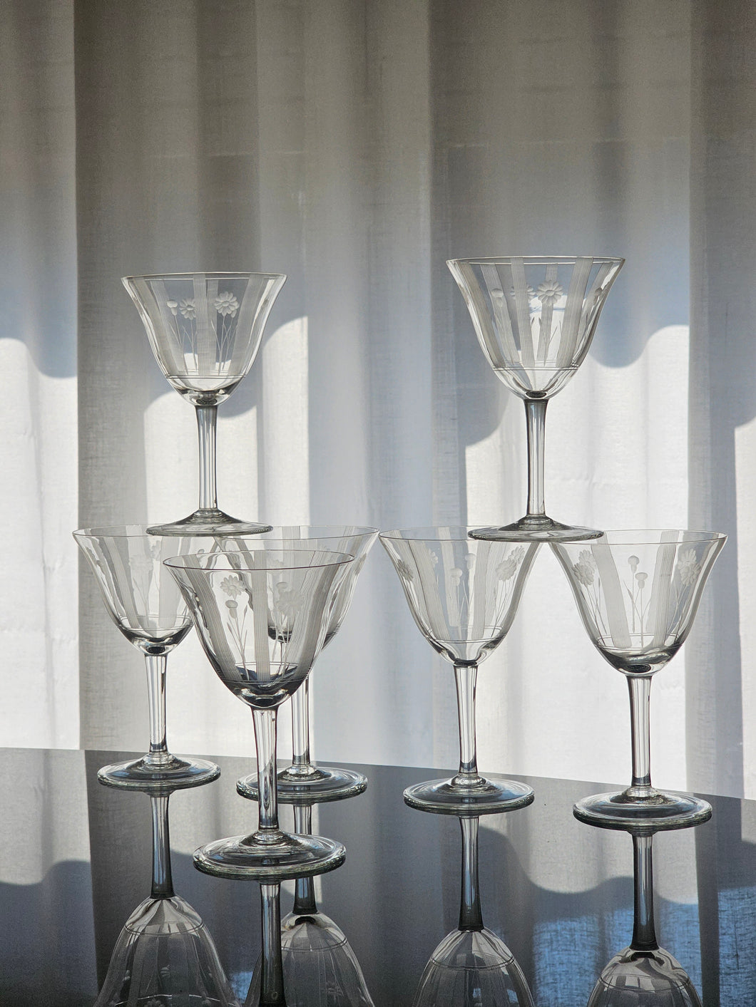 Calici da vino intagliati (7 pezzi disponibili)
