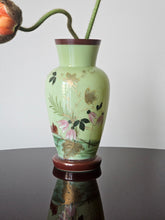 Load image into Gallery viewer, Vaso in vetro opalino dipinto a mano, anni 20
