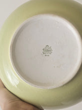 Load image into Gallery viewer, Ciotola insalatiera S.c. Richard (Richard Ginori) anno 1910

