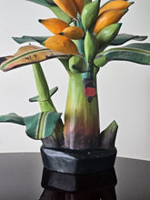 Load image into Gallery viewer, Scultura di pianta di Banano in legno di balsa decorativa anni &#39;50
