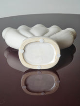 Load image into Gallery viewer, Tulipaniera in ceramica smaltata
