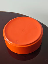 Load image into Gallery viewer, Ciotola svuotatasche arancione Franco Pozzi anni &#39;60
